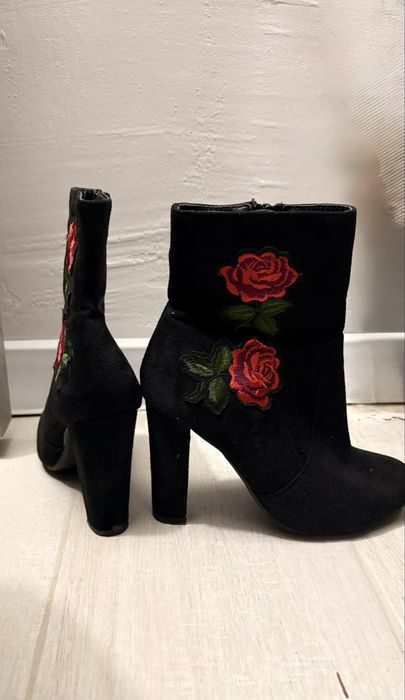 Botine cu toc marimea 37