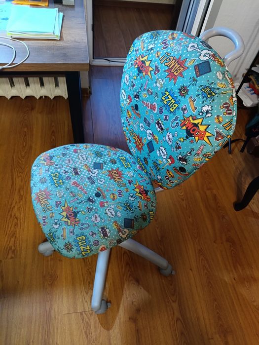 Кресло с регулировкой глубины и высоты студа