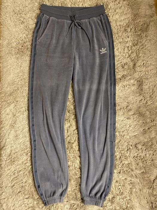 Син велурен анцунт Adidas, S размер