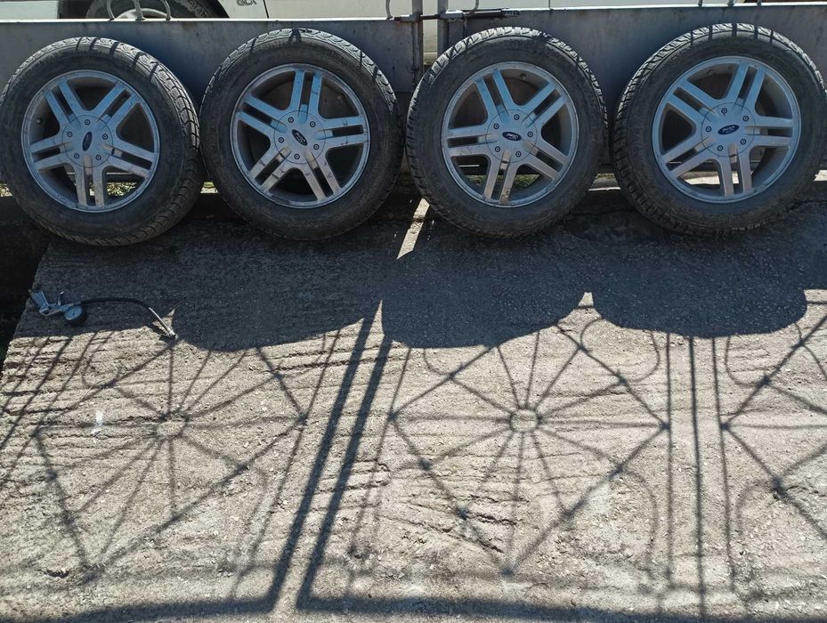 Гуми+джанти 15 цола за Форд