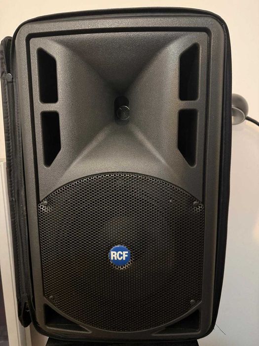 Boxe profesionale RCF ART 310A