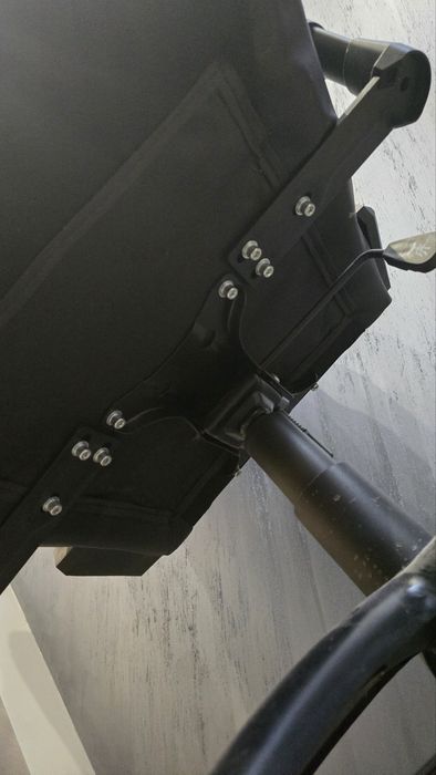 Гейминг стол Genesis - Nitro 550, черен/зелен