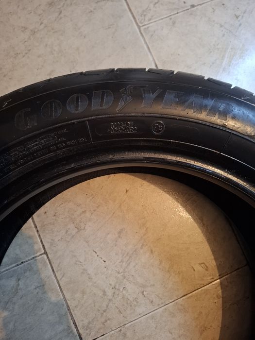2 Летни гуми Goodyear 195/55/16 ДОТ22 8мм