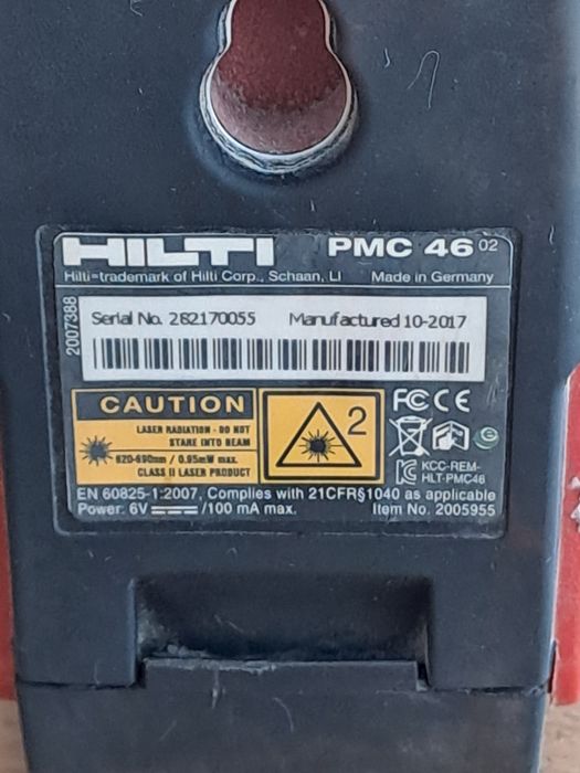Vând nivela laser Hilti PMC 46