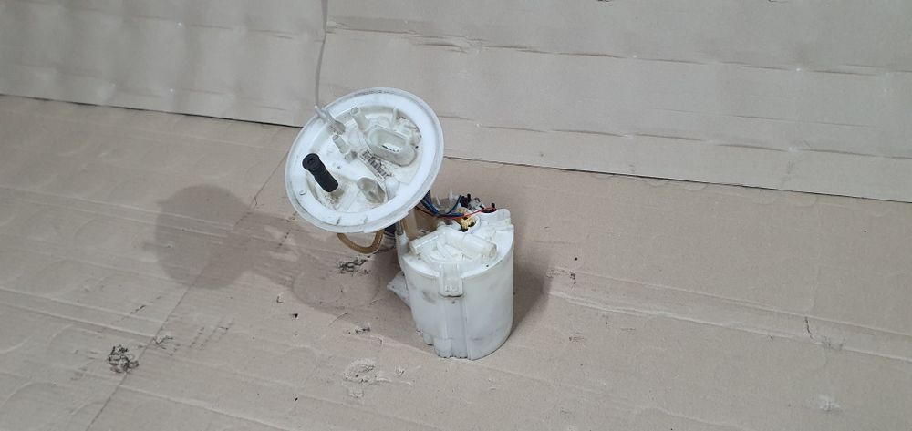 Pompa combustibil motorina rezervor audi a4 b8 a5 2.0 tdi