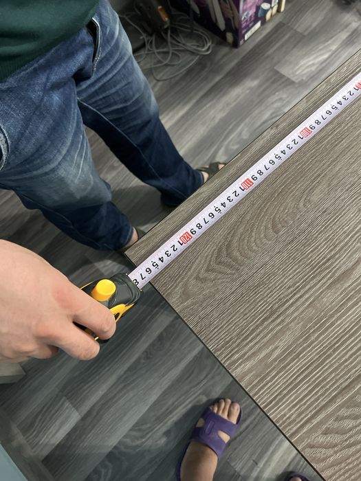 Продам кухонный стол