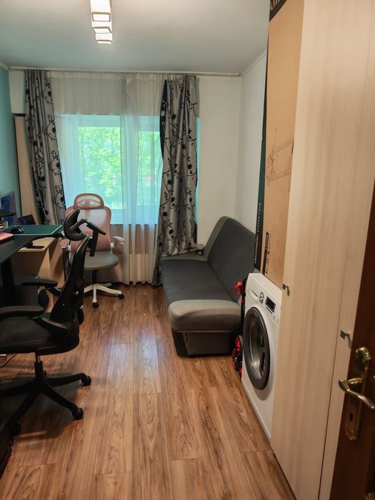 Inchiriere apartament 3 camere Nicolinaa-Piata Cug