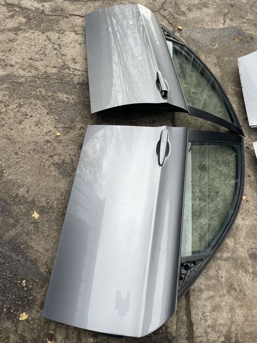 Врата БМВ 3, Е90/ Е91 (vrata bmw e91)