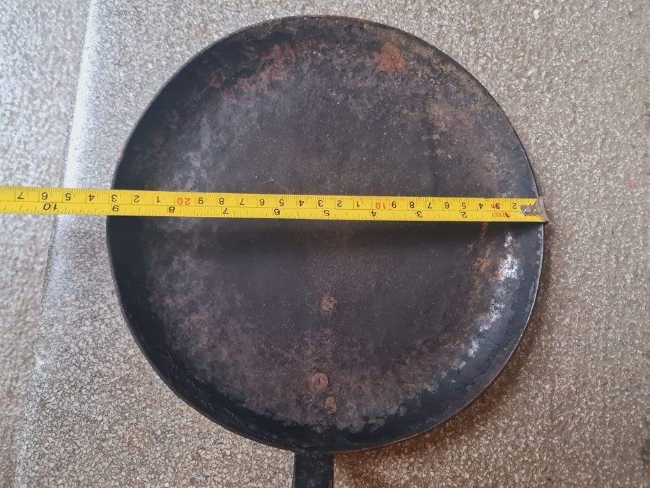 Tigaie veche din otel carbon, anii 50-70