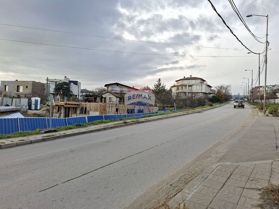 Продава се Двустаен апартамент в Варна, м-т Траката - 84 кв.м за 973 €/кв.м - Снимка #3