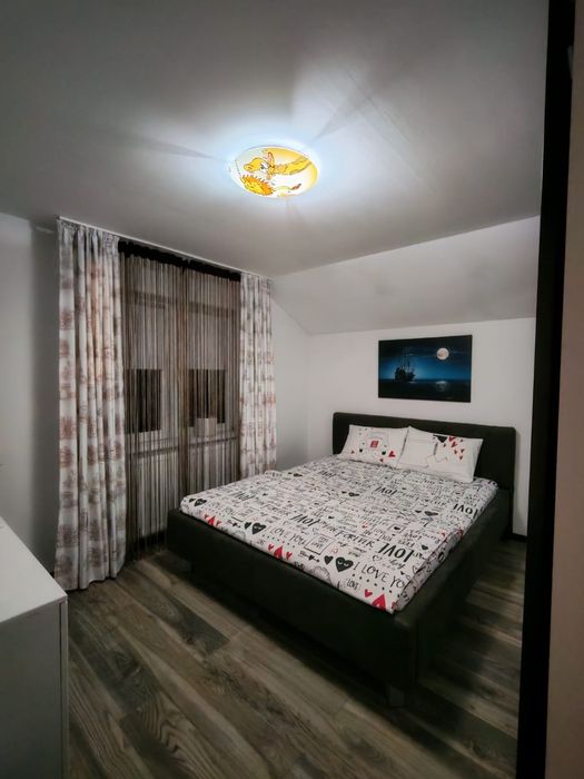 Se vinde casa noua