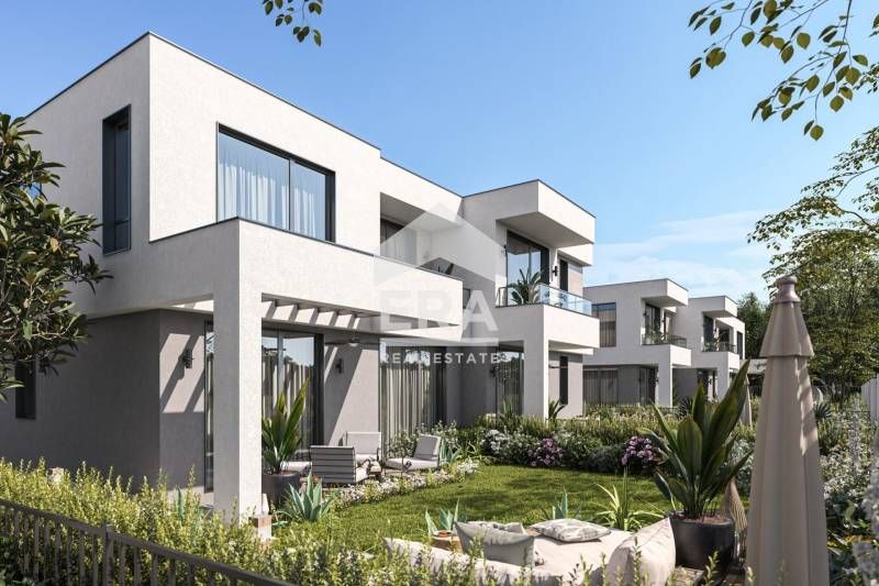 Продава се Къща в Поморие - 176 кв.м за 942 €/кв.м - Снимка #2