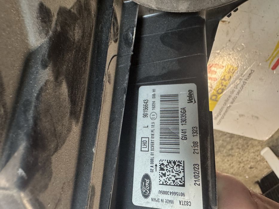 Far stanga dreapta xenon Ford Kuga 2 facelift 2016-2020