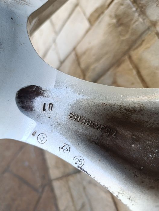 Джанти за БМВ Е30 4х100 18 цола,225/35/18