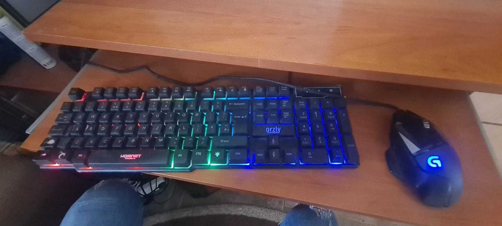 Vand pc gaming Lenovo