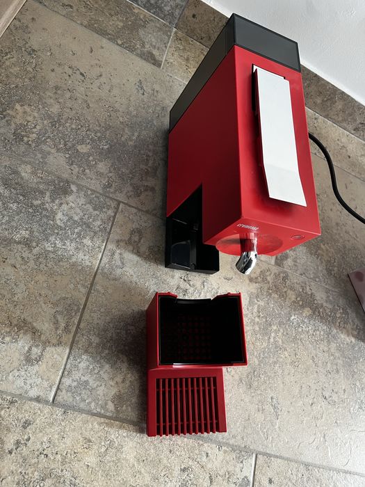 Vand espressor Cremesso