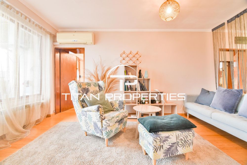 Дава се под наем Тристаен апартамент в София, Изток - 85 кв.м за 850 € - Снимка #1