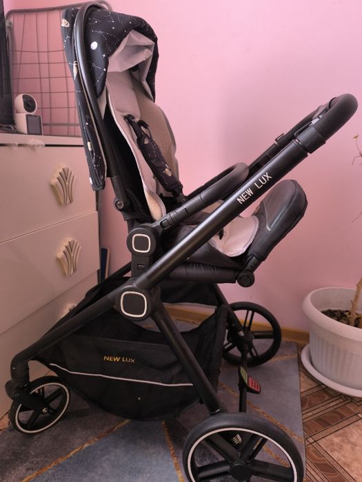 Детская , прогулочная коляска