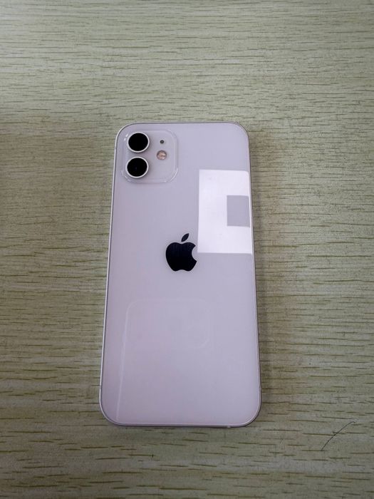 iPhone 12 holati yaxshi