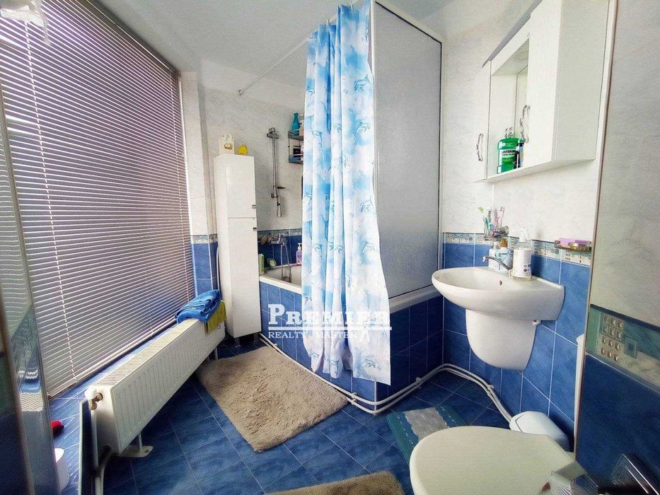 Продава се Къща в к.к. Слънчев бряг - 138 кв.м за 1000 €/кв.м - Снимка #1