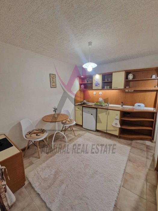 Дава се под наем  в Варна, м-т Траката - 50 кв.м за 415 € - Снимка #2