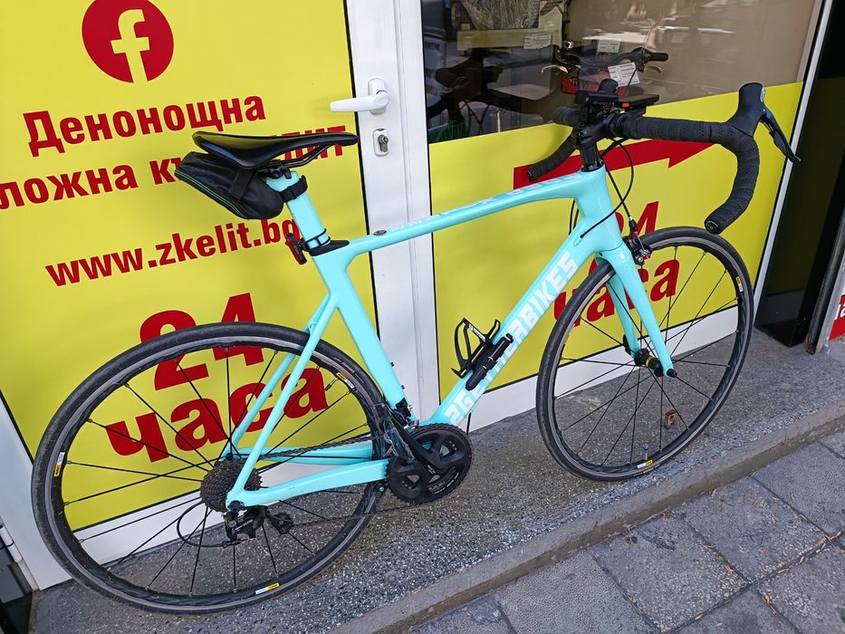 Шосеен велосипед - карбон, Shimano 105, Mavic + GPS