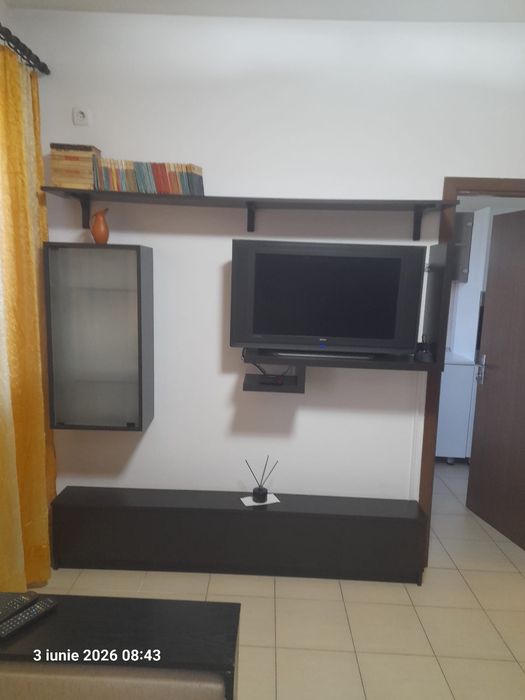 Garsoniera de închiriat