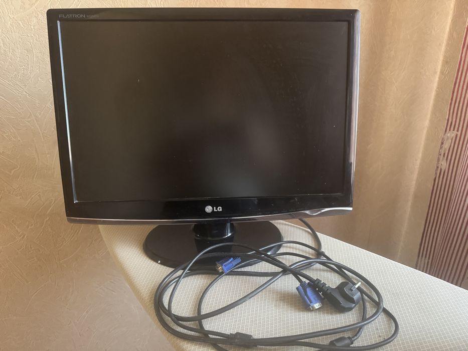 Монитор LG Flatron W2254 TQ-PF
