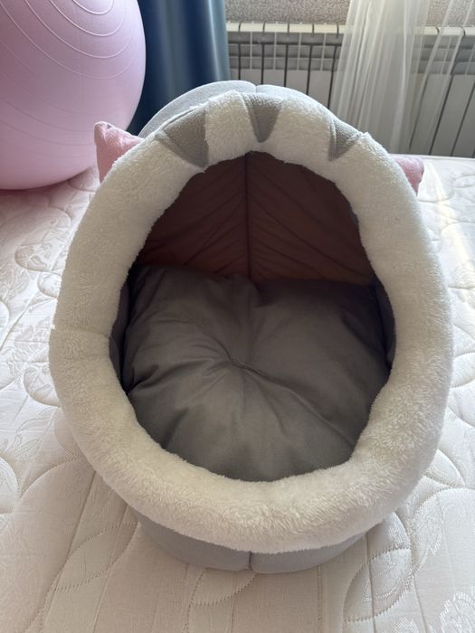 Лежанка для кота