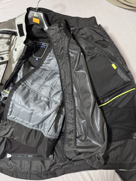 Чисто ново мото яке Richa