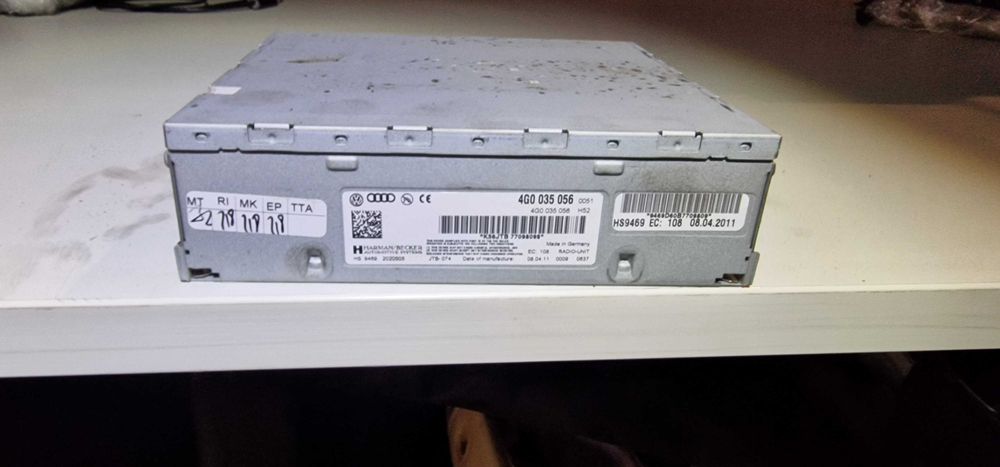 Amplificator Audi A6 C6 Facelift Q5 cod 4G0035056