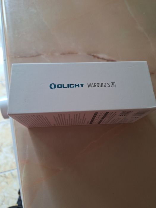 Vand lanterna olight warrior 3 S.