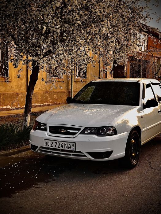 nexia 2  1.6 luks kansaner