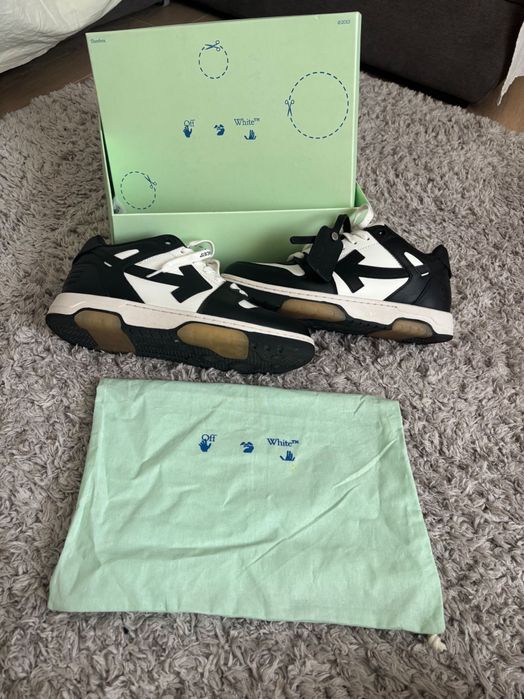 Off white out of office!!43 MĂRIME