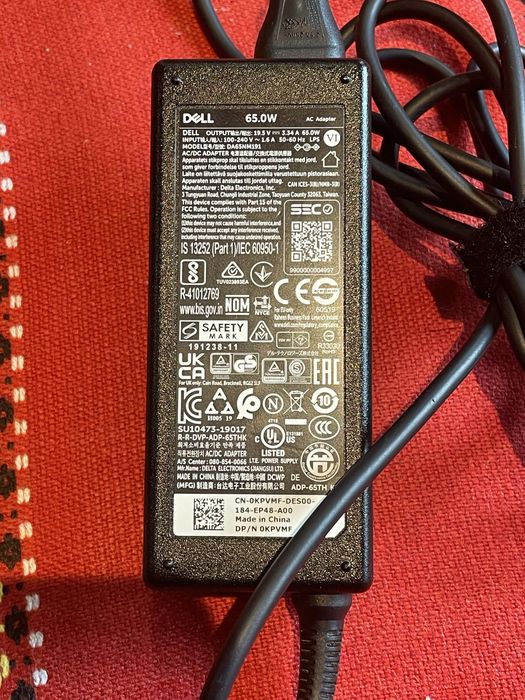 Оригинално зарядно за DELL