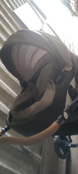 Продам детскую коляску