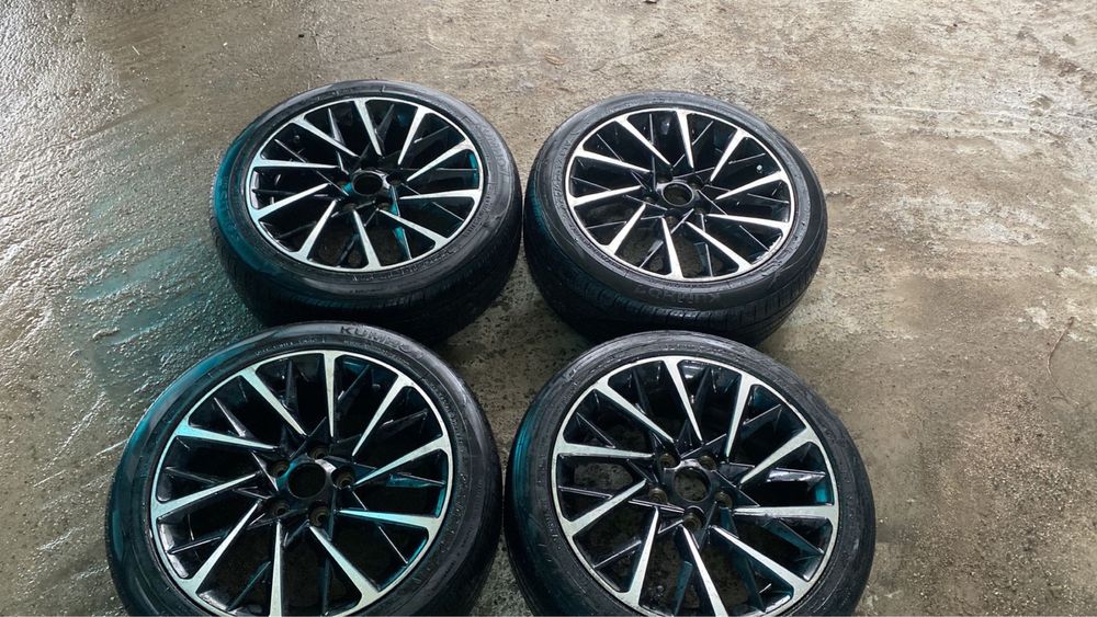 225/45/17 Диск 5,114,3 R17