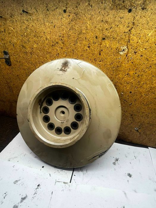 Шкив коленвала на Cummins QSX15