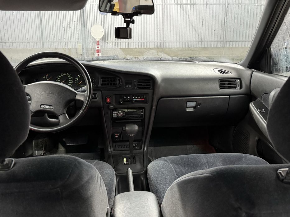 Nissan Maxima atestat retro