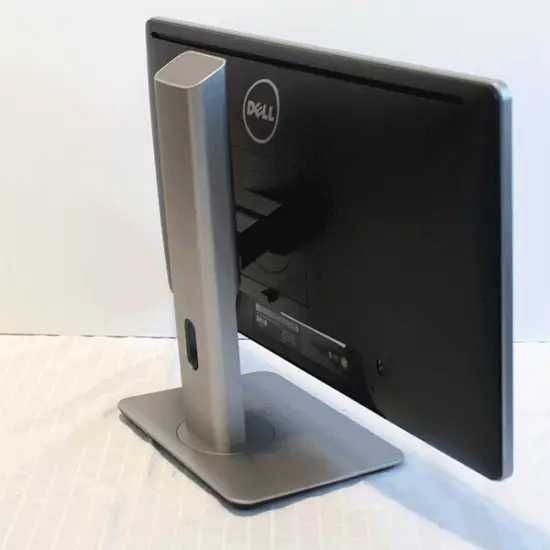 DELL P2214Hb в отлично състояние