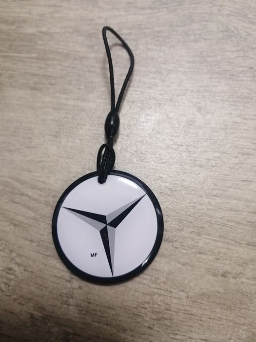 Ключ домофонный. Брелок.