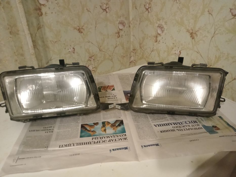 Фары от Ауди 80 Б4 оригинальные