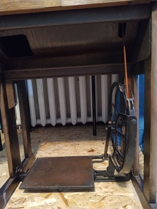 Masina de cusut pfaff 11