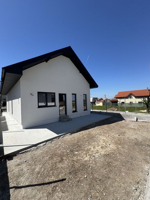 Casa moderna Valu lui Traian zona Top
