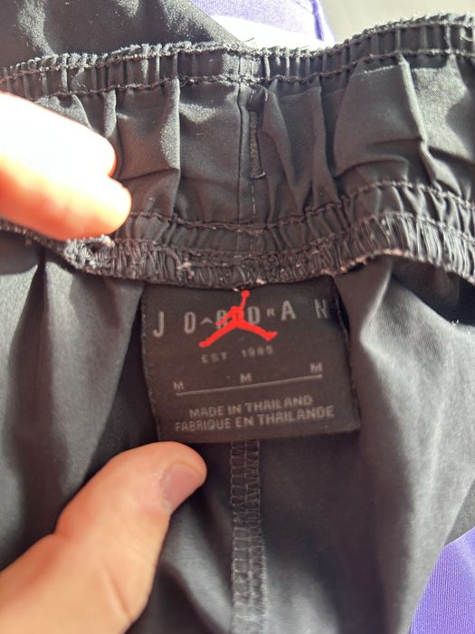 pantaloni jordan