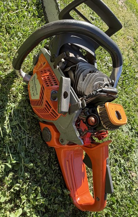 Husqvarna 562 XP profesională,puternică pornește ușor ,gata de lucru !!