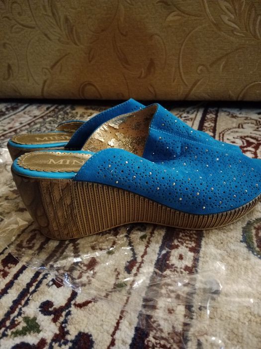 Продам тапочки на платформе