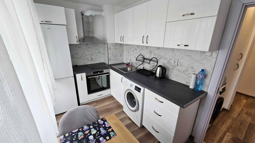 Н-2-101 Дава се под наем двустаен апартамент в кв. Бели Лом!