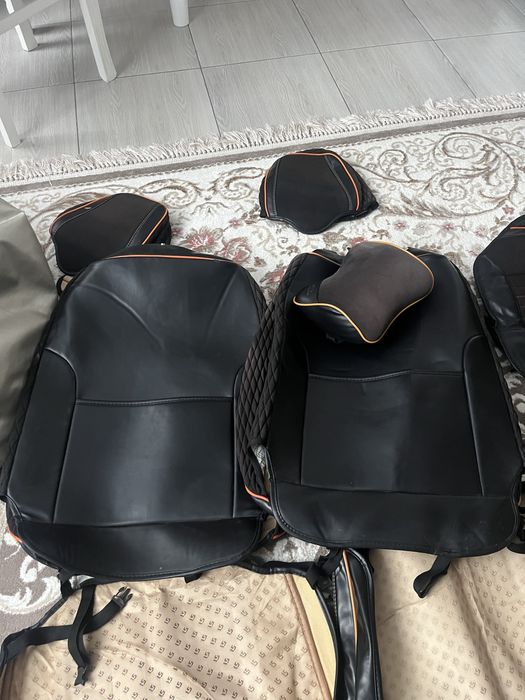 Авто чехлы универсальные