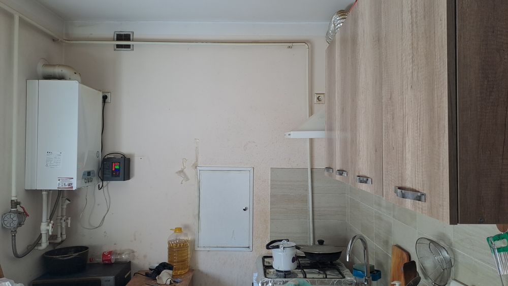 3 xonali uy sotiladi